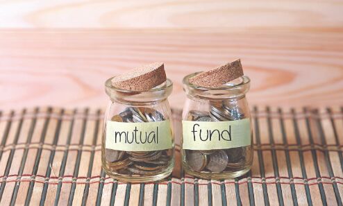 Mutual Funds invest Rs 2,476 crore in March Mutual Funds invest Rs 2,476 crore in March