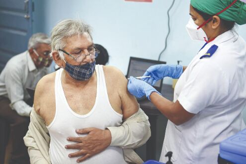 About 32,048 people took the vaccine shot in a day About 32,048 people took the vaccine shot in a day