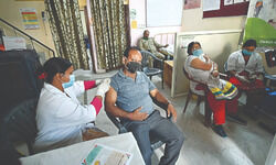 Hunkering down: Vaccines 24x7, Covid-19 beds increased in hosps Hunkering down: Vaccines 24x7, Covid-19 beds increased in hosps