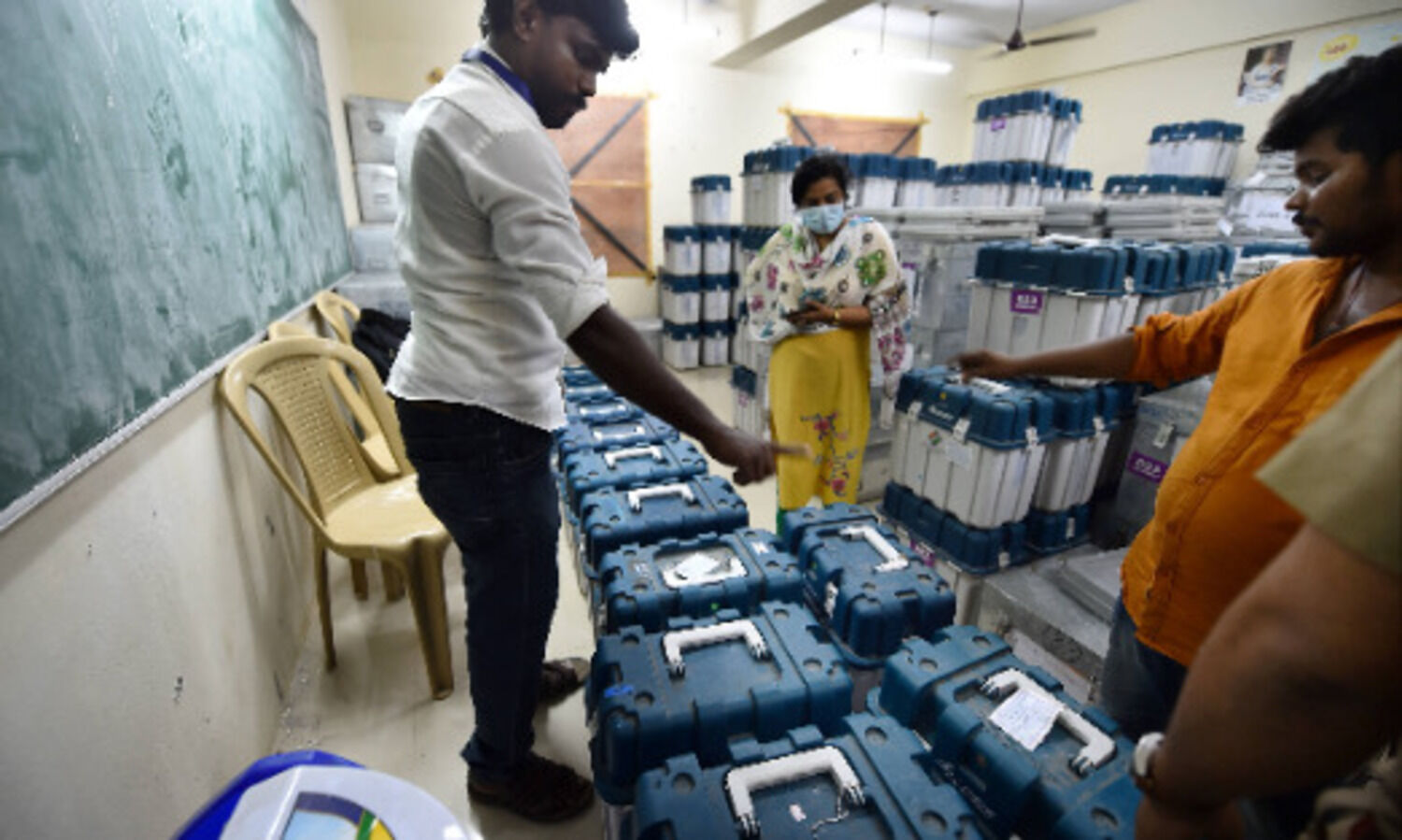 EVMs, VVPATs found at TMC leaders home, poll official suspended