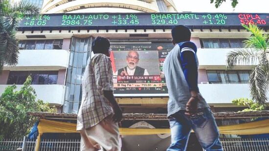 IMF projects Indias growth rate to jump to 12.5% in 2021 IMF projects Indias growth rate to jump to 12.5% in 2021