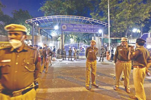 Delhis prisons to get over 6,000 CCTVs by April end Delhis prisons to get over 6,000 CCTVs by April end