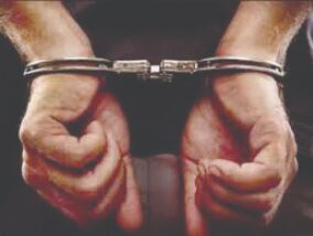 Youth held for trying to extort judge of Rs 500
