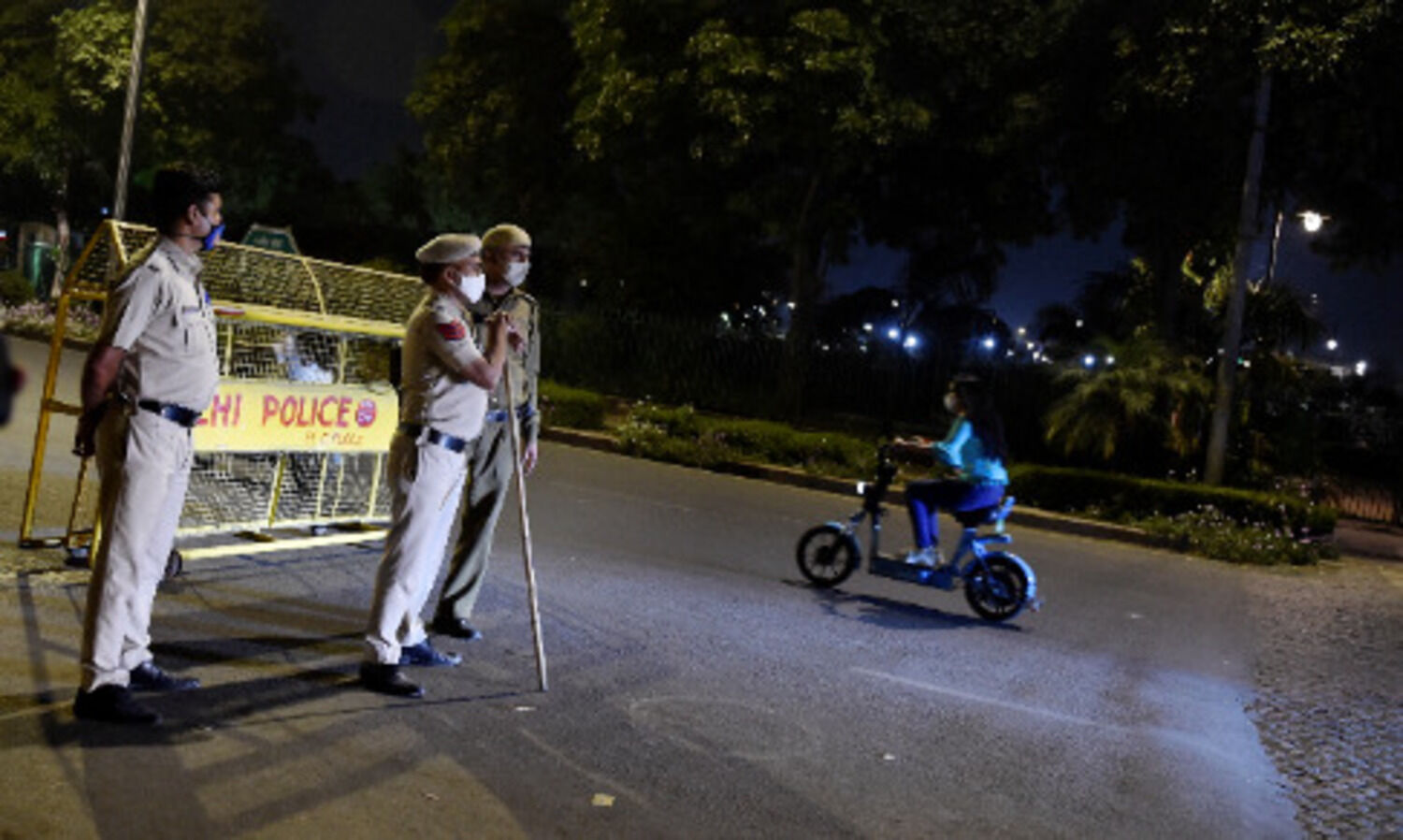 COVID-19: Night curfew casts shadow on wedding season in Delhi