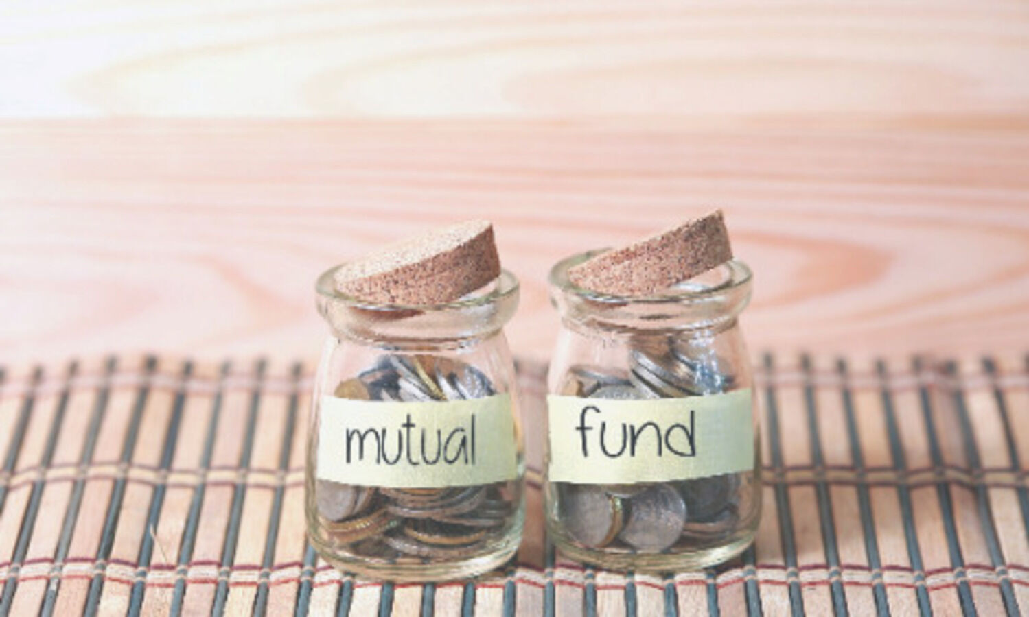 Mutual fund assets soar 41% to `31.43L cr in FY21