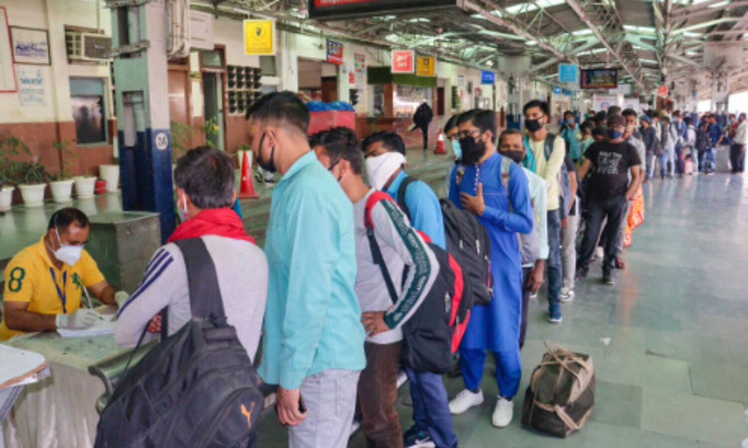 Second COVID wave postpones firms reopening plans; transition to office plan to be slow, staggered: Experts