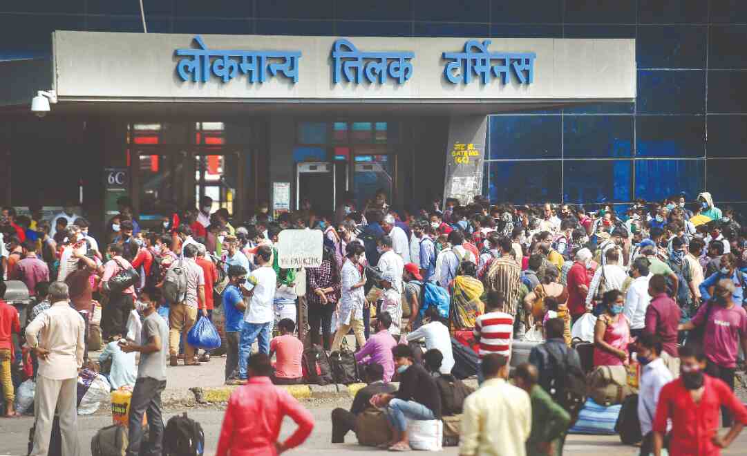 Increase in passenger rush for outstation trains from Mumbai Increase in passenger rush for outstation trains from Mumbai