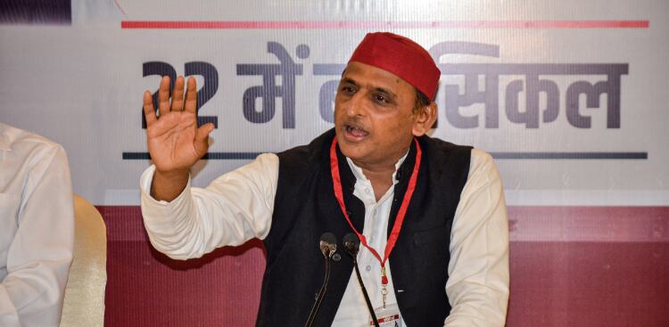 Akhilesh Yadav, Ashutosh Tandon test positive for COVID-19 Akhilesh Yadav, Ashutosh Tandon test positive for COVID-19