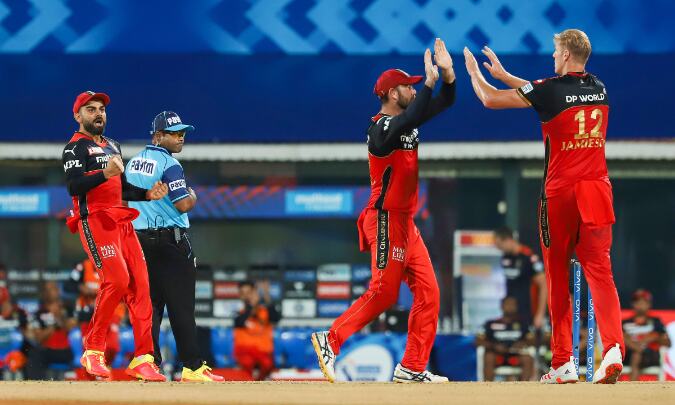 IPL 2021: RCB beat SRH by 6 runs