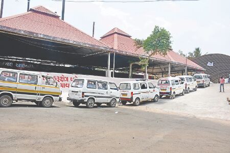 Long wait at crematoriums in Gujarat