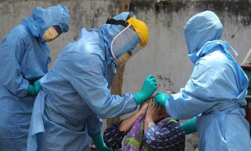 104 deaths in 24 hours as cases rise to record; positivity at 15.9% 104 deaths in 24 hours as cases rise to record; positivity at 15.9%