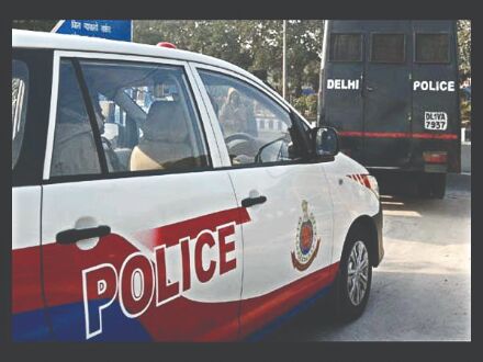 Cops arrange 20 O2 cylinders for hosp in need Cops arrange 20 O2 cylinders for hosp in need