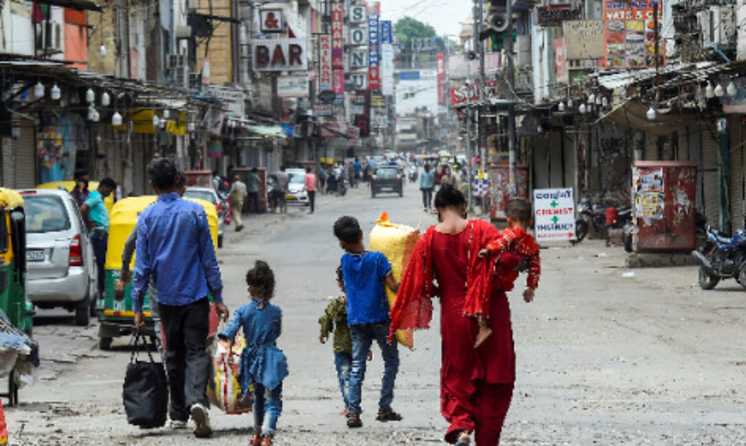 No lockdown in 5 UP cities: SC