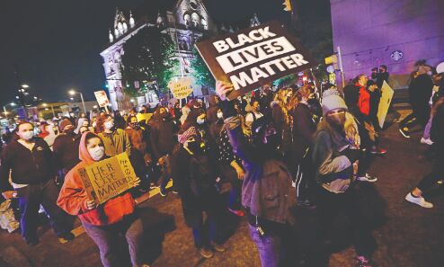 Columbus cop fatally shoots Black teen swinging knife Columbus cop fatally shoots Black teen swinging knife