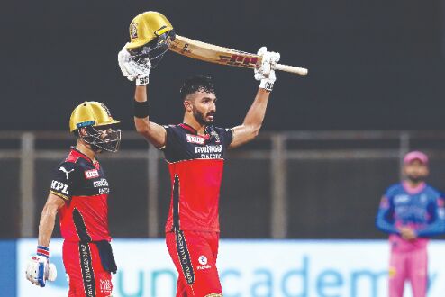 Padikkal steals thunder from Virat Kohli in 10-wicket victory for RCB Padikkal steals thunder from Virat Kohli in 10-wicket victory for RCB