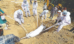 ITO cemetery runs out of space; crematoria work to add platforms ITO cemetery runs out of space; crematoria work to add platforms