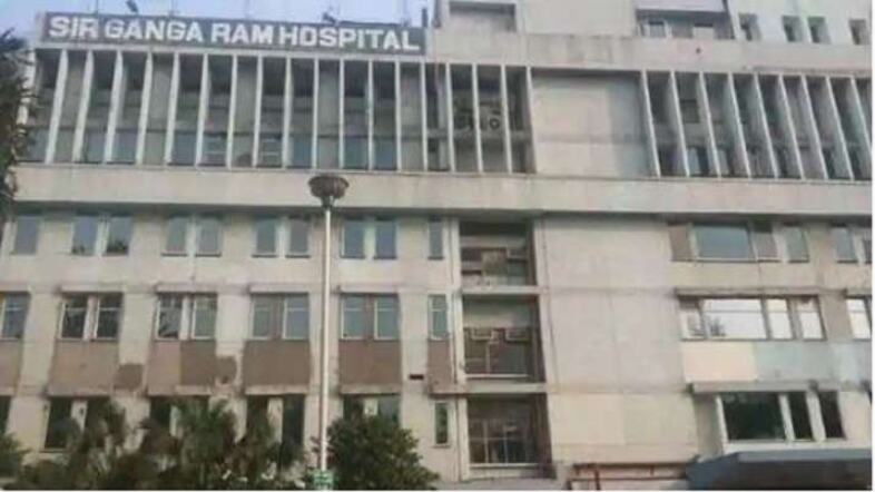 Delhis Sir Ganga Ram Hospital receives 5 MT oxygen, highest in 3 days Delhis Sir Ganga Ram Hospital receives 5 MT oxygen, highest in 3 days