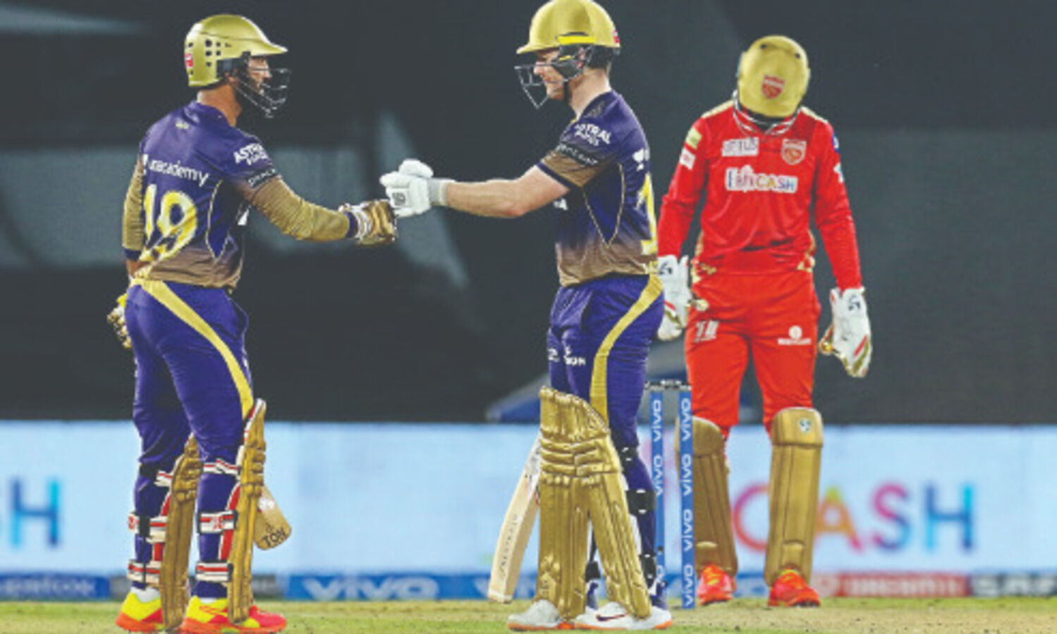 Morgan, bowlers help KKR to get past Punjab Kings