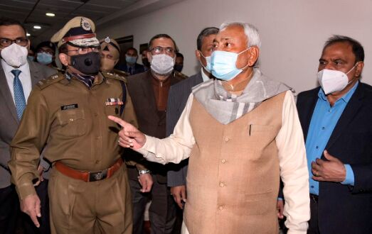 Nitish holds high-level meeting on COVID surge in Bihar Nitish holds high-level meeting on COVID surge in Bihar