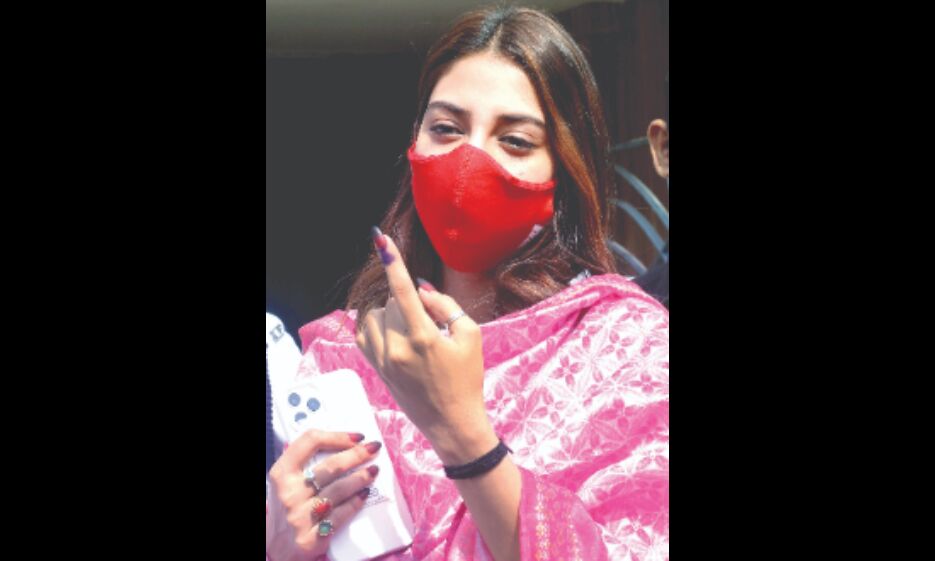 7th phase: Polls peacefully held at 4 South Kolkata seats with 60% turnout till 5pm 7th phase: Polls peacefully held at 4 South Kolkata seats with 60% turnout till 5pm