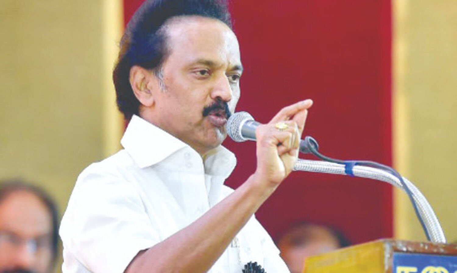 COVID-19: Stalin slams Centre, Tamil Nadu govt