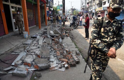 Quake of 6.2 magnitude strikes Assam, six more follows Quake of 6.2 magnitude strikes Assam, six more follows