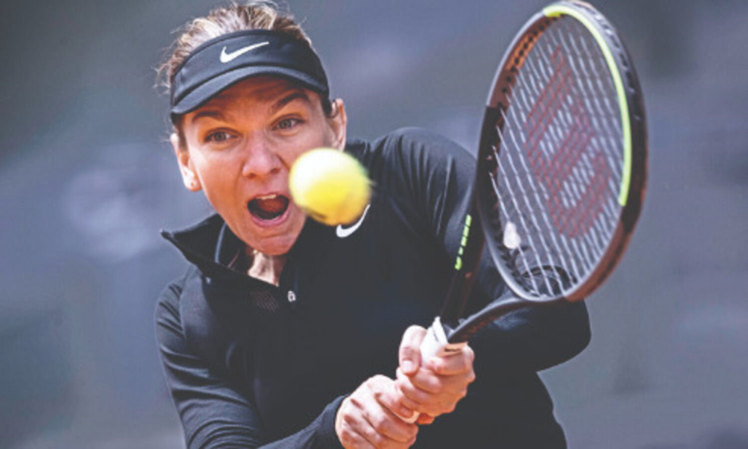 Osaka and Halep advance to 2nd round in Madrid Open
