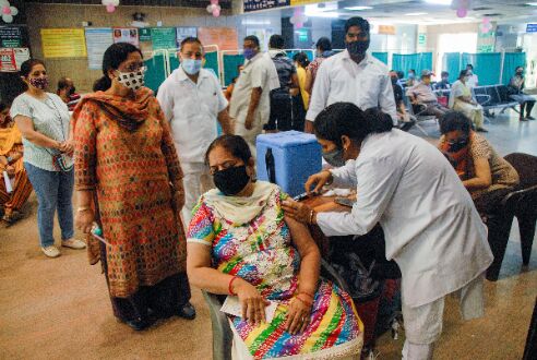 COVID-19: Record rise in daily deaths in India, over 3.82 lakh new infections