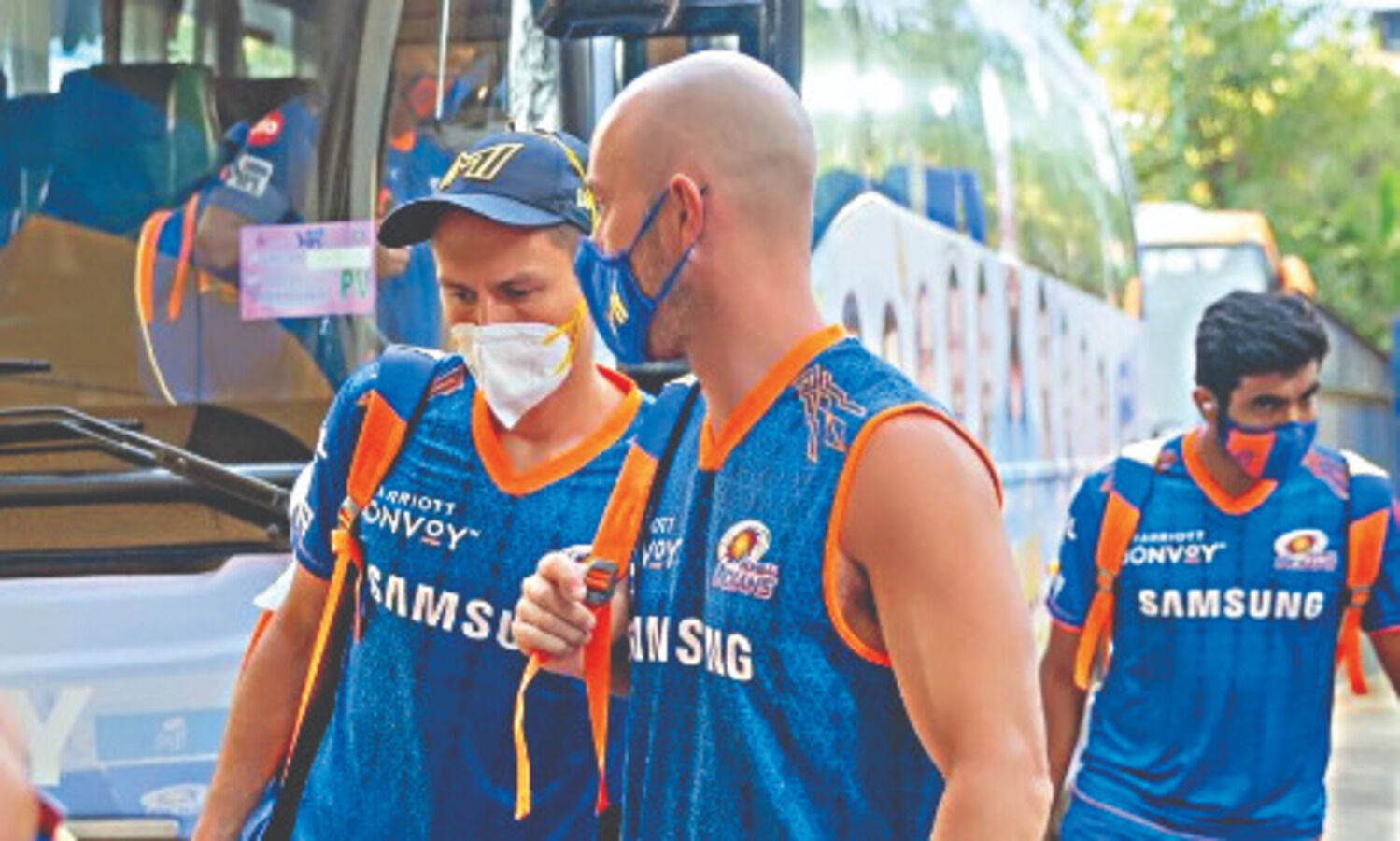 IPL departures: Aussies fly out, NZ contingent leaves on Friday