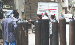 Medical infra in city exposed, state obligated to provide beds Medical infra in city exposed, state obligated to provide beds