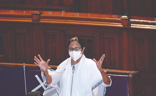 Tried to capture Bengal, nearly destroyed India, says Mamata