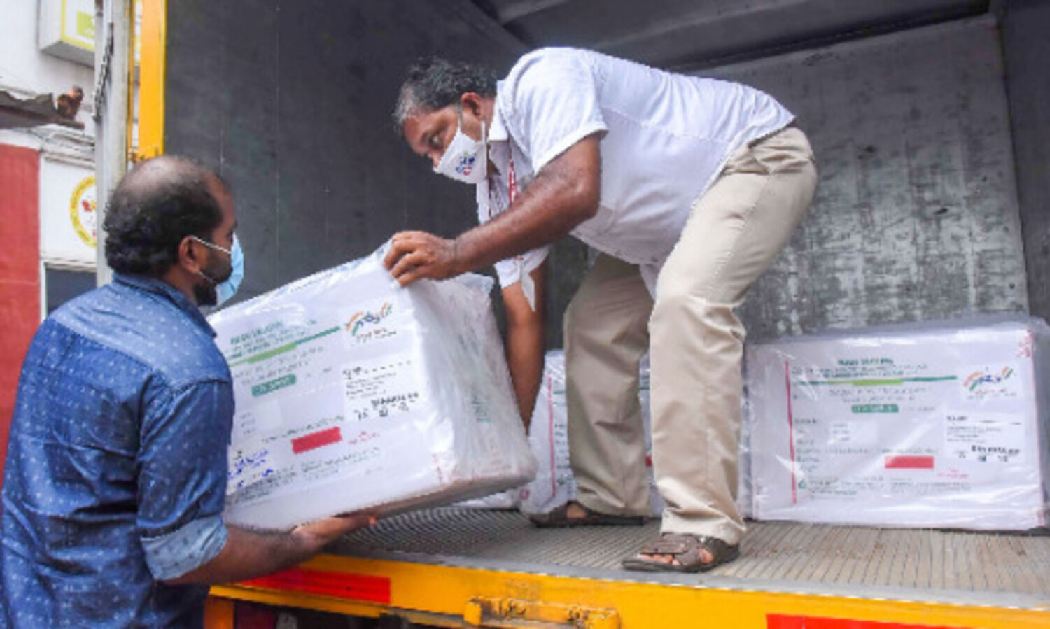 States to receive over 9 lakh fresh vaccine doses within next 3 days: Centre