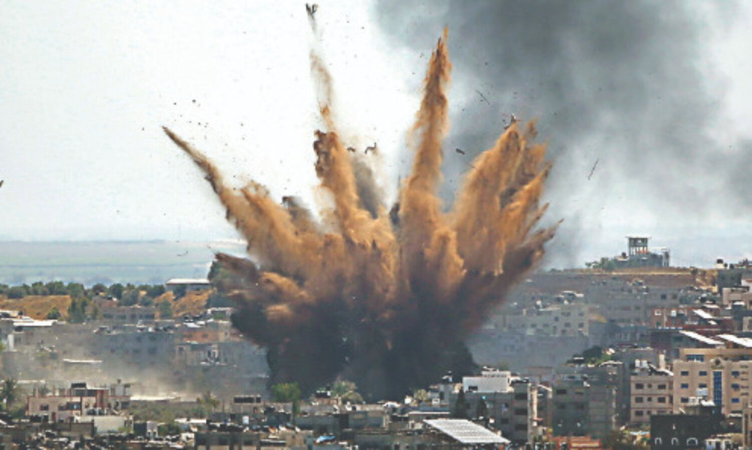 83 Palestinians, including 17 children, 7 women, dead; 7 killed in Israel
