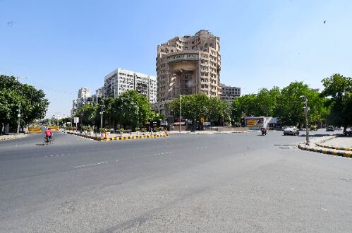 Lockdown-like restrictions extended in Maharashtra till June Lockdown-like restrictions extended in Maharashtra till June