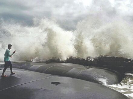Heavy rains likely to lash Kerala on May 14, 15; Red alert sounded Heavy rains likely to lash Kerala on May 14, 15; Red alert sounded