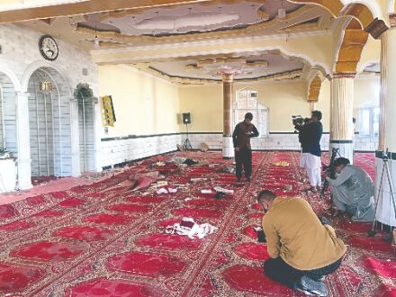 Afghan police: Kabul mosque bombing kills 12 worshippers Afghan police: Kabul mosque bombing kills 12 worshippers