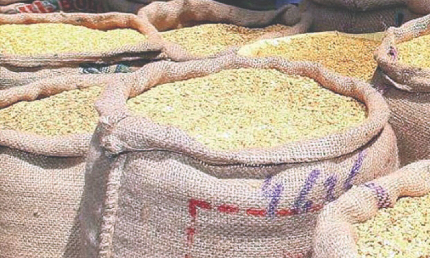 Curb hoarding of pulses to contain prices: Centre to states