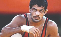 Rs 1L reward for info about Sushil Kumar Rs 1L reward for info about Sushil Kumar