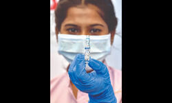 Political leaders cannot hoard Covid meds: HC Political leaders cannot hoard Covid meds: HC