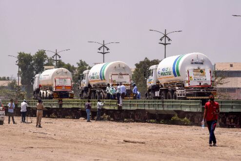 Karnataka gets 4th consignment of medical oxygen by train Karnataka gets 4th consignment of medical oxygen by train