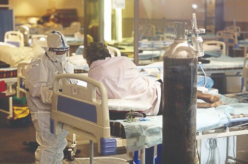 ECMO no silver bullet, very risky, aggressive use not good: Experts