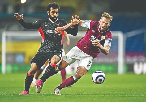 Liverpool back in Premier Leagues top 4 with 1 round left