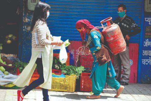 CSC to set up 1-lakh LPG distribution centres by March CSC to set up 1-lakh LPG distribution centres by March
