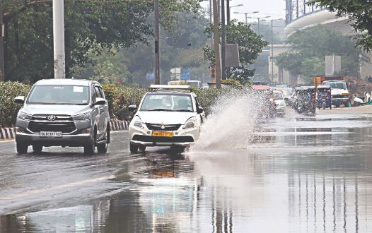 Delhi records highest-ever 24-hr rainfall Delhi records highest-ever 24-hr rainfall