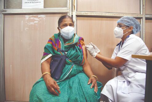 Cong slams govt over slow pace of vaccination