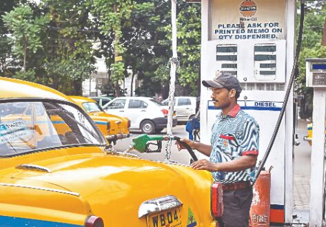 Petrol price jumps to Rs 93.11/litre; diesel sold at Rs 86.64/litre in state Petrol price jumps to Rs 93.11/litre; diesel sold at Rs 86.64/litre in state