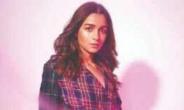 Alia Bhatt backs five-part series on COVID-19 vaccine Alia Bhatt backs five-part series on COVID-19 vaccine