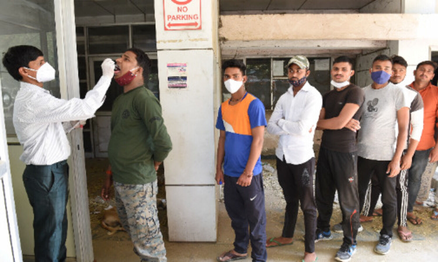 Thane district reports 822 new COVID-19 cases, 52 deaths