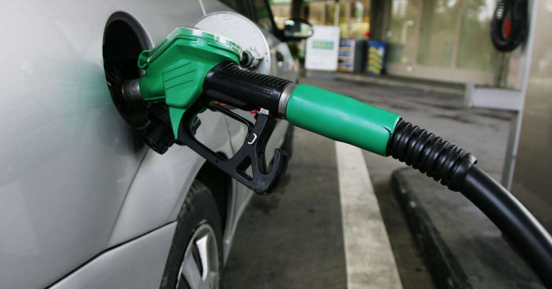 Petrol price crosses Rs 100 a litre in Mumbai Petrol price crosses Rs 100 a litre in Mumbai