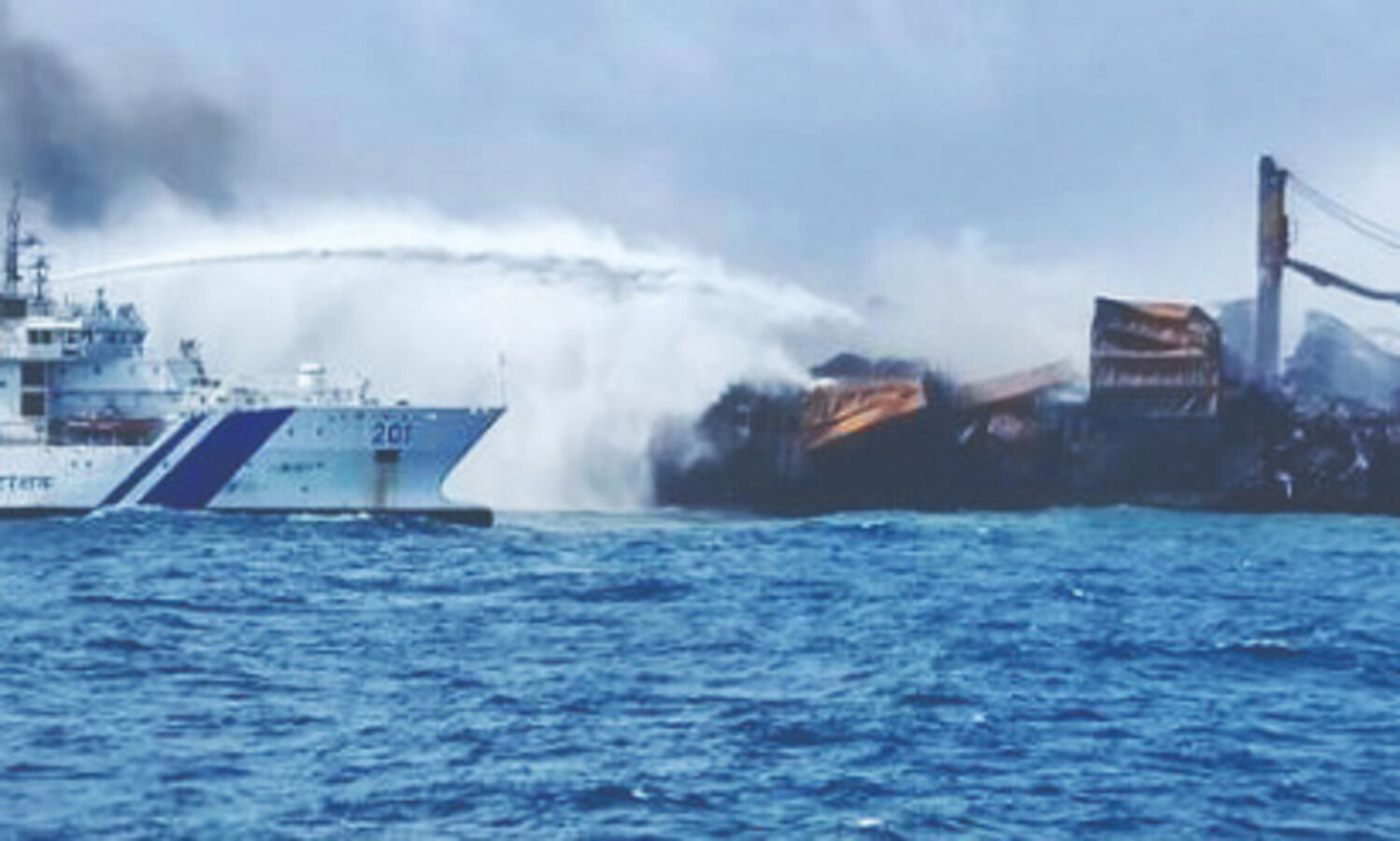 Increasing signs that fire at merchant vessel off Colombo coast is under control: ICG